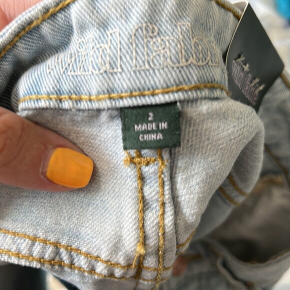 Wild Fable High Rise Frayed Hem Denim Shorts - Picture 8 of 9